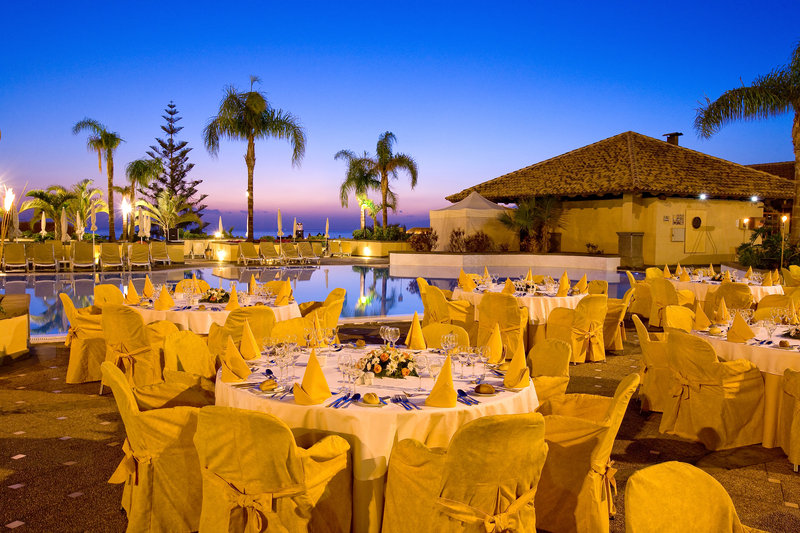Gf Gran Costa Adeje Tenerife, Spain